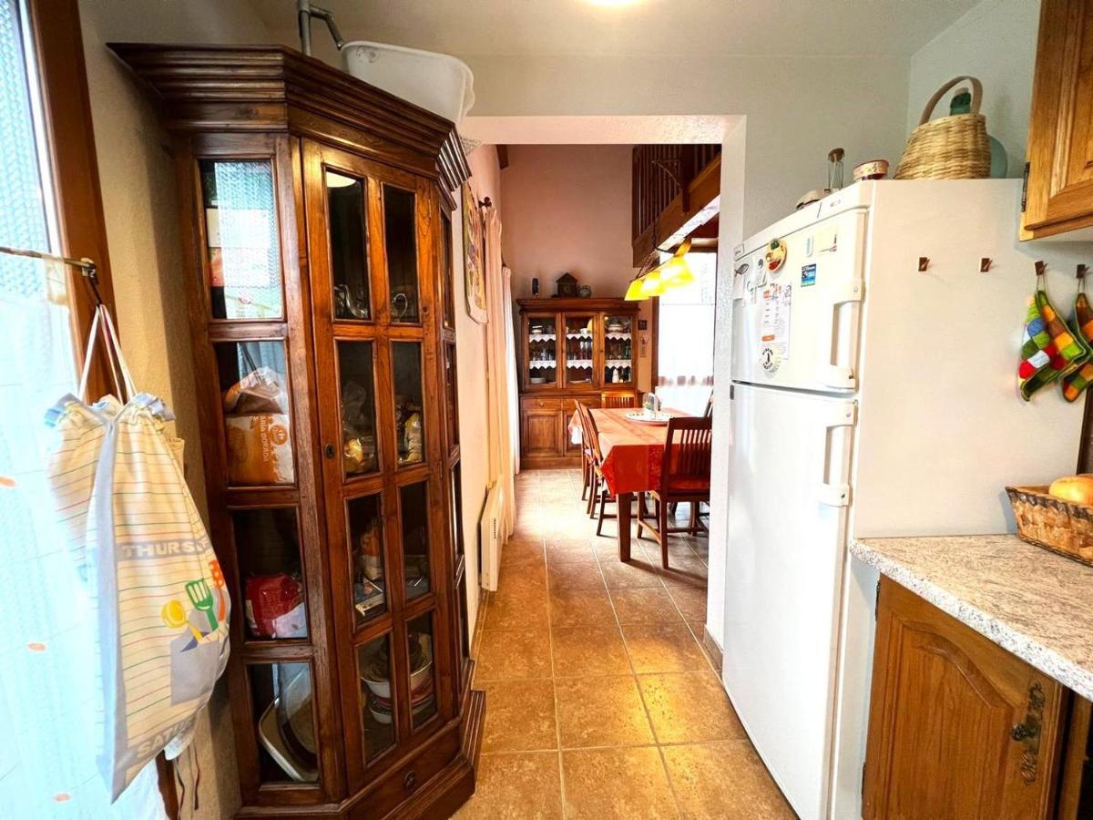 Casa Adosada Para Familias En Santa Leocadia Sainte-Leocadie Ngoại thất bức ảnh