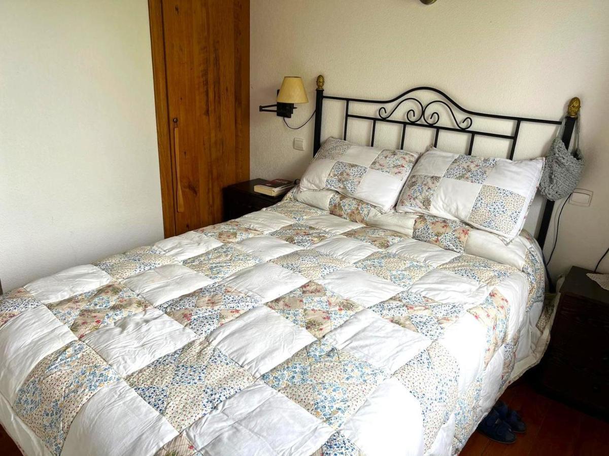 Casa Adosada Para Familias En Santa Leocadia Sainte-Leocadie Ngoại thất bức ảnh